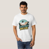 アーバンスタイルのスケートボードグラフィックス Tシャツ (正面フル)