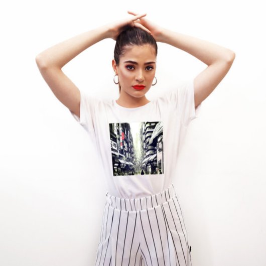 アーバンパルス：日本の通りサイバーパンク Tシャツ