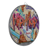 アーバンヒップホップグラフィティウォール。 ダーツボード (正面左)