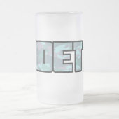 アーバン迷彩柄ブルーとブラック文字ビアマグ フロストグラスビールジョッキ (中央)