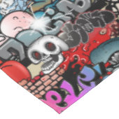 アーバン・ダイナミックスの通りの芸術の落書きの芸術パターン テーブルクロス (アングル)