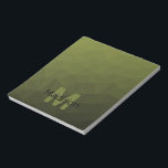 アーミーグリーンジオメトリメッシュパターンモノグラム ノートパッド<br><div class="desc">モノグラム自分のイニシャルと名前でメモ帳のスクールオフィスカスタムステーショナリーをパーソナライズ。明るいダークアーミーグリーンのグラデーションを持つ三角形のジオメトグラデーションリメッシュ。</div>