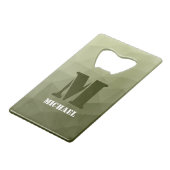 アーミーライトグリーン幾何学メッシュパターンモノグラム クレジットカード栓抜き (裏面アングル)