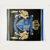 アームズブルー金ゴールドイーグルクラウンエンブレムのモノグラムコート タペストリー (正面(横))