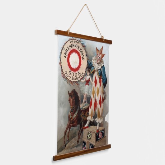 アーム&ハンマーソーダのヴィンテージ広告 吊り下げ型タペストリー (傾斜あり)