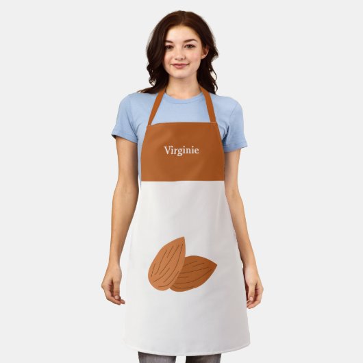 アーモンド エプロン (着用した状態)