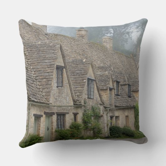 アーリントンの列、Biburyの装飾用クッション クッション (裏面)