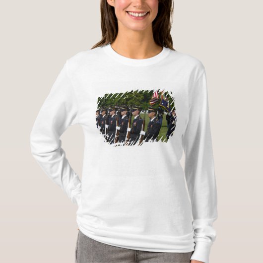 アーリントン国立墓地, アーリントン, Tシャツ (正面)