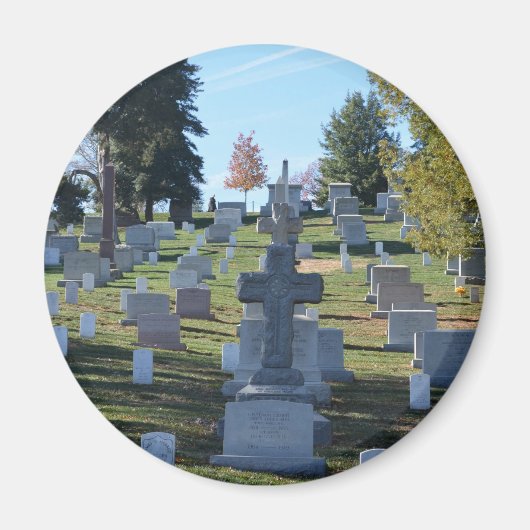 アーリントン・クロス・ヘッドストーンズの列 マグネット (正面)