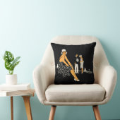 アールデコの女性は水玉模様の黒に蹄鉄を打ちます クッション (椅子)