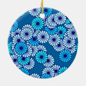 アールデコの花柄 – 青の色合い セラミックオーナメント (裏面)