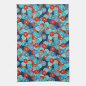 アールデコの花柄 – 青、ターコイズ、赤 キッチンタオル (縦)