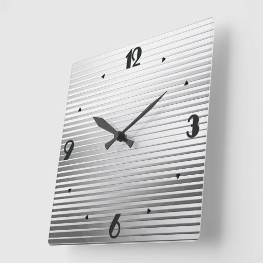 アールデコの銀製のサテンは縞で飾ります スクエア壁時計 (傾斜)