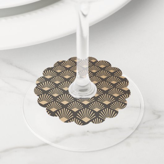 アールデコブラックと金ゴールド ワイングラスタグ (クローズアップ)