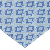 アールデコ壁紙パターン，グレー/グレーと青 テーブルクロス (アングル)