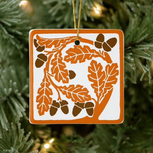 アールヌーボーのどんぐりとオーク葉の セラミックオーナメント (ツリー)