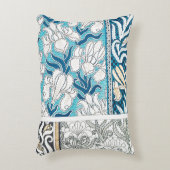 アールヌーボーアイリスリーフローラテキスタイルアートブルー アクセントクッション (正面(垂直))