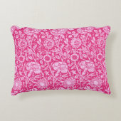 アールヌーボーカーネーション明るい赤紫色ピンク アクセントクッション (正面)