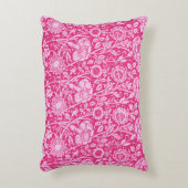 アールヌーボーカーネーション明るい赤紫色ピンク アクセントクッション (正面(垂直))