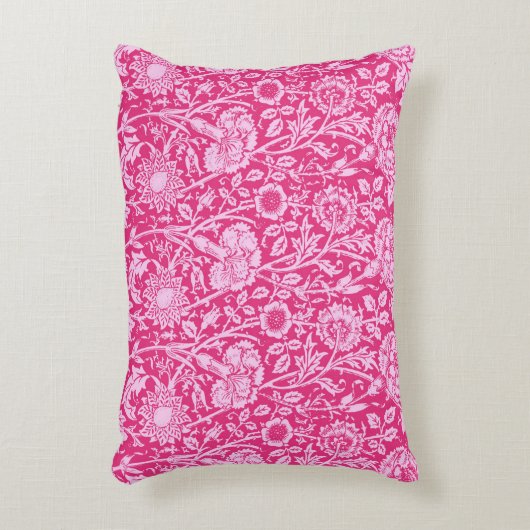アールヌーボーカーネーション明るい赤紫色ピンク アクセントクッション (正面(垂直))