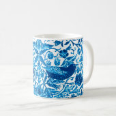 アールヌーボーバードアンドフラワータペストリー、ブルー&ホワイト コーヒーマグカップ (正面右)