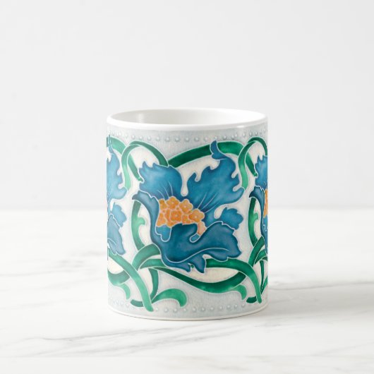 アールヌーボーフローラマジョリカフェイクレリーフ、 浮き彫りパターン コーヒーマグカップ (中央)