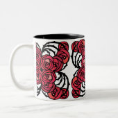 アールヌーボーフローラレッドとブラックバラつる植物デザイン ツートーンマグカップ (左)