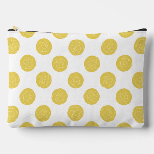 アールヌーボーマッキントッシュバラレトロフローライエロー アクセサリーポーチ (正面)