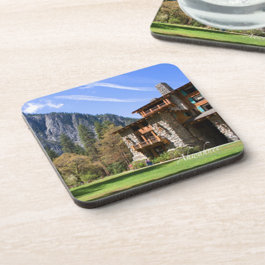 アーワニー コースター (左側)