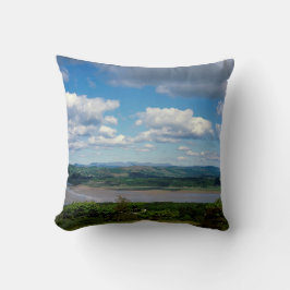 アーンサイドノットアーンサイドから見た川ケント クッション