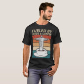 イエスとコーヒーによって煽られる Tシャツ (正面フル)