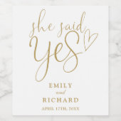 イエスと言った婚約パーティー エレガント ゴールド ワインラベル (シングルラベル)