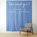 「イエスと言った」背景 - ブライダルシャワー - タペストリー<br><div class="desc">ゲストの皆さんが、この素敵な背景の前でポーズを取るのが楽しくなります！結婚式、ブライダルシャワー、ベビーシャワー、カップルシャワー、性別発表パーティー、結婚記念日パーティー、誕生日パーティーなど、どんなイベントにもぴったりです！背景を画像や色に簡単に変更できます！

当社のウェブサイトでより多くのデザインとインスピレーションをご覧ください：www.creativeuniondesign.com</div>