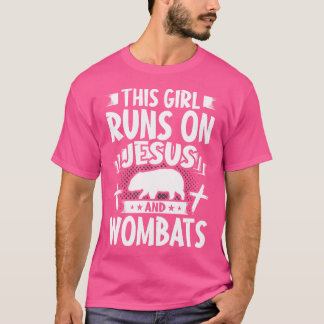 イエスと走ウォンバットの少女 Tシャツ