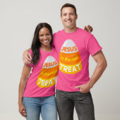イエスはクリスチャン実在キャンディ・コーン・ハロ Tシャツ (ユニセックス)