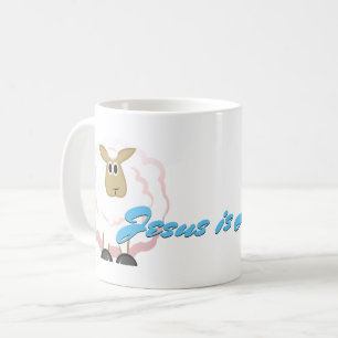 イエスは主である – ふわふわの羊 コーヒーマグカップ