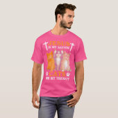 イエスは私の救い主の猫であり、私のセラピー Tシャツ (正面フル)