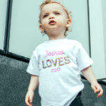 イエスは私を愛している ベビーTシャツ<br><div class="desc">キリスト教のTシャツ「Love Like Jesus」で信仰とファッションの世界に足を踏み入れる。このクリスチャンの女性Tシャツは、トレンディーの美学と力強いメッセージを融合させ、カラフルの花の構成に複雑に織り込まれたラブレター鮮やかを特徴としている。あなた表現の信仰心はシックでモダン、このイエスのTシャツとはっきりした、美しく美しい信仰告白を作る。キリスト教のTシャツ「Love Like Jesus」で信仰とファッションを受け入れる。トレンドを超えて、あなたの旅を導く愛と恵みの証として立つ声明を作りなさい。あなたのワードローブを高め、世界との共有メッセージを伝える。今日注文して衣服をプライドで！#christian #religion #scripture #faith #bible #jesus #lovelikejesus</div>