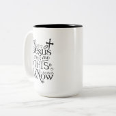 イエスは私を愛するキリスト教の信仰引用文ブラック ツートーンマグカップ (正面左)