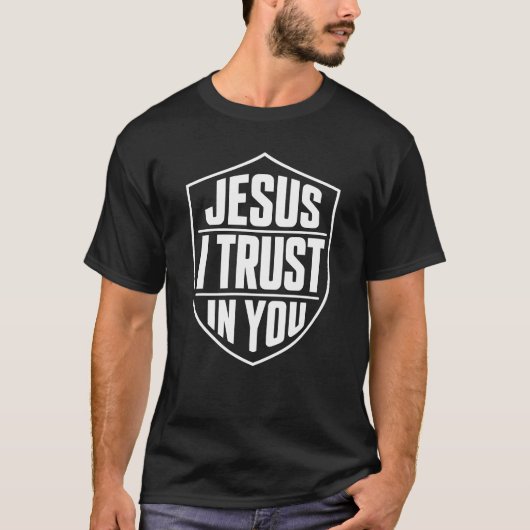 イエスを信じる シールドミニマルデザイン Tシャツ (正面)