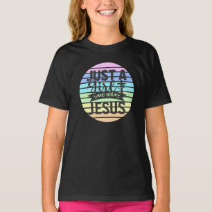 イエスを愛する女の子 Tシャツ