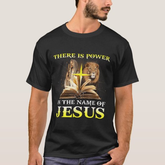 イエスキリスト・ライオンクリスチャンの名の下に力がある Tシャツ (正面)