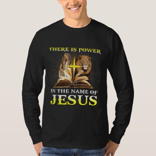 イエスキリスト・ライオンクリスチャンの名の下に力がある Tシャツ (正面)