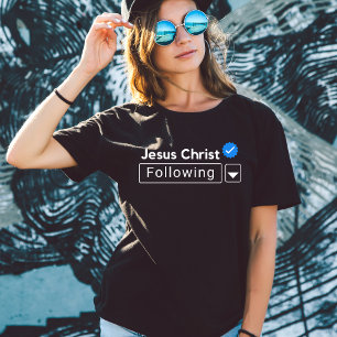 イエス後を追キリストのバイブル信仰Tシャツ Tシャツ