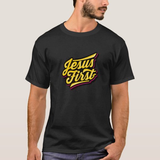 イエス様第一 キリスト教の信仰を持つ人向けの宗教ファンギフト Tシャツ (正面)