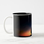 イエス・キリストはりつけの十字 ツートーンマグカップ (左)