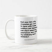 イエス・キリストは何をしませんか。 2 コーヒーマグカップ (左)