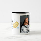 イエス・キリストは車輪を取ります(切札から!) ツートーンマグカップ (中央)