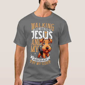 イエズスと犬のアイレデール・テリア Tシャツ