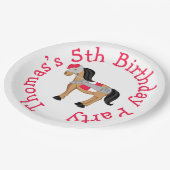 イエブロンドかわいい騎士の馬を聞く ペーパープレート (アングル)